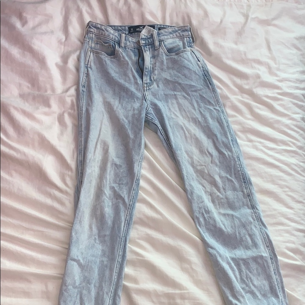 Hollister Mom Jeans